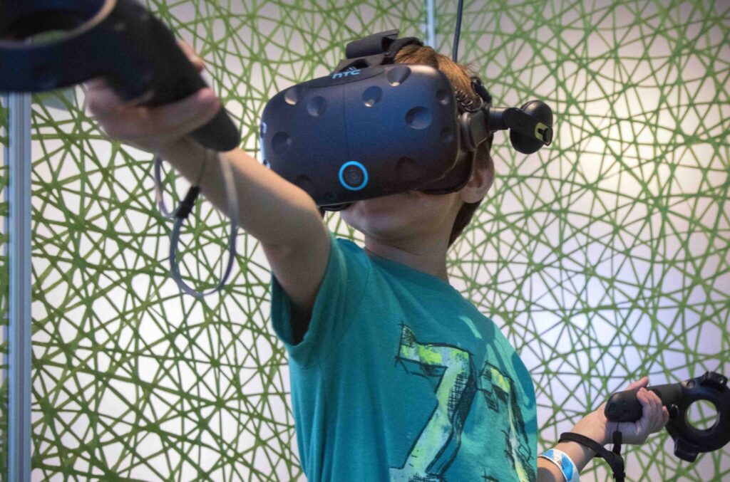 Unveiling Wonders: Exploring the Marvels of Discovery World - Photo Source